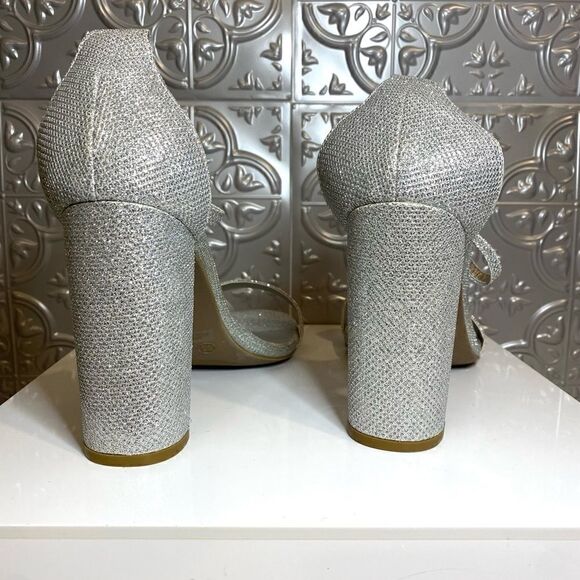 NWT Dream Pairs Heels   - Picture 6 of 6